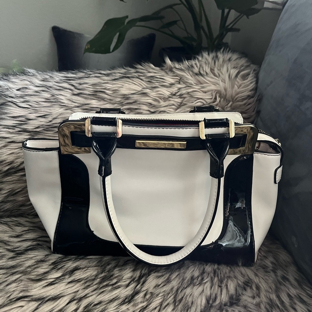 Anne Klein Black & White Handbag